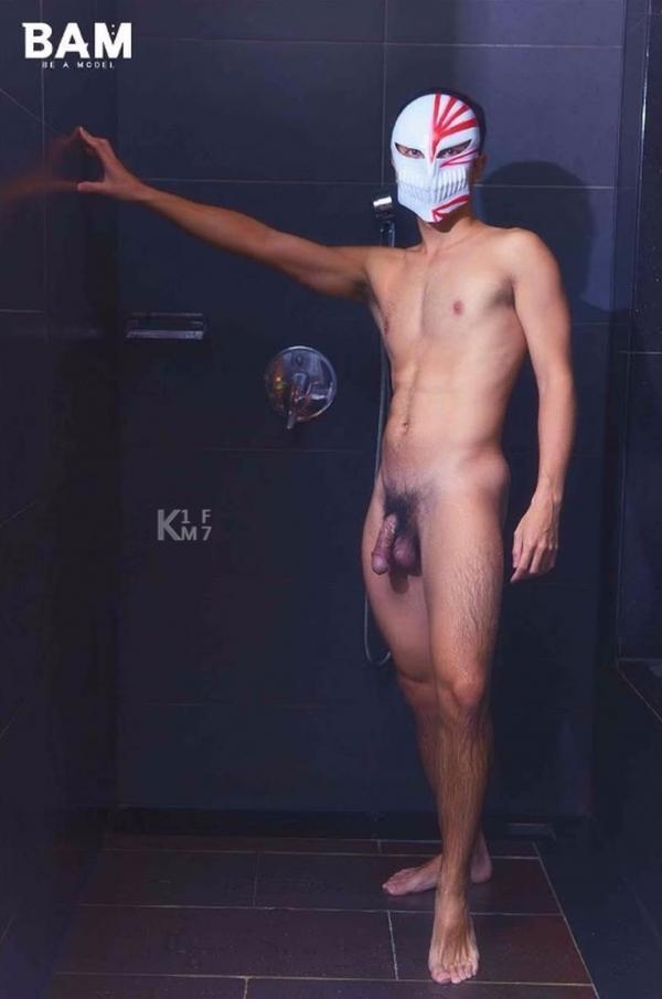 BE-A-MODEL-1-創刊號-X-ISSUE-面具男的情慾世界